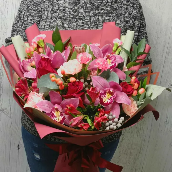 Букет "5 оттенков любви"