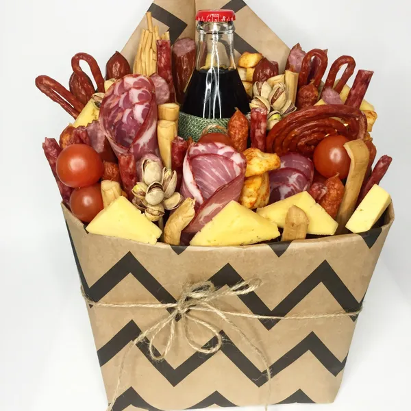 Мужской букет "Закусочный"