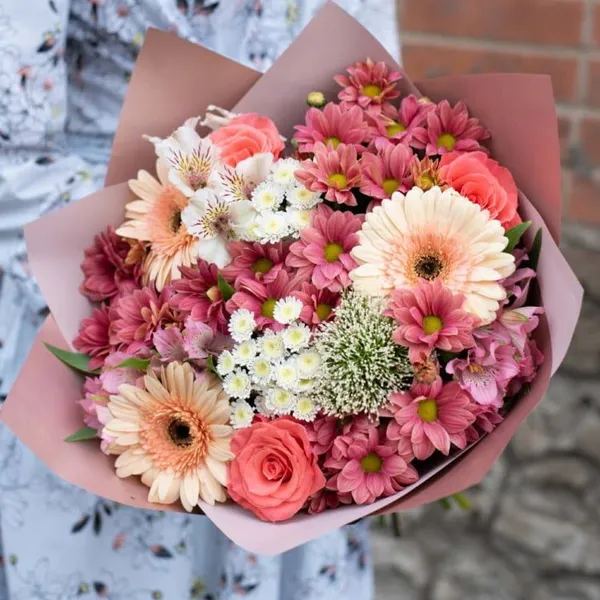 Букет "Коралловый восторг"