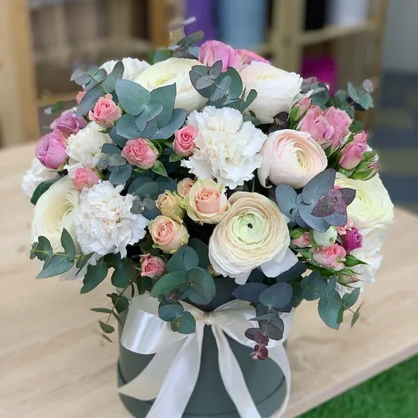 Коробка с цветами "Анжелика"