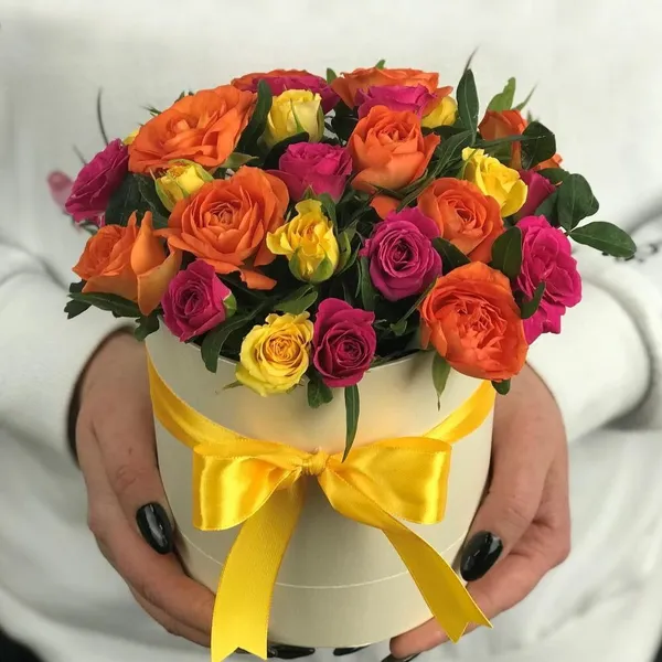 Коробка из 25 кенийских  роз