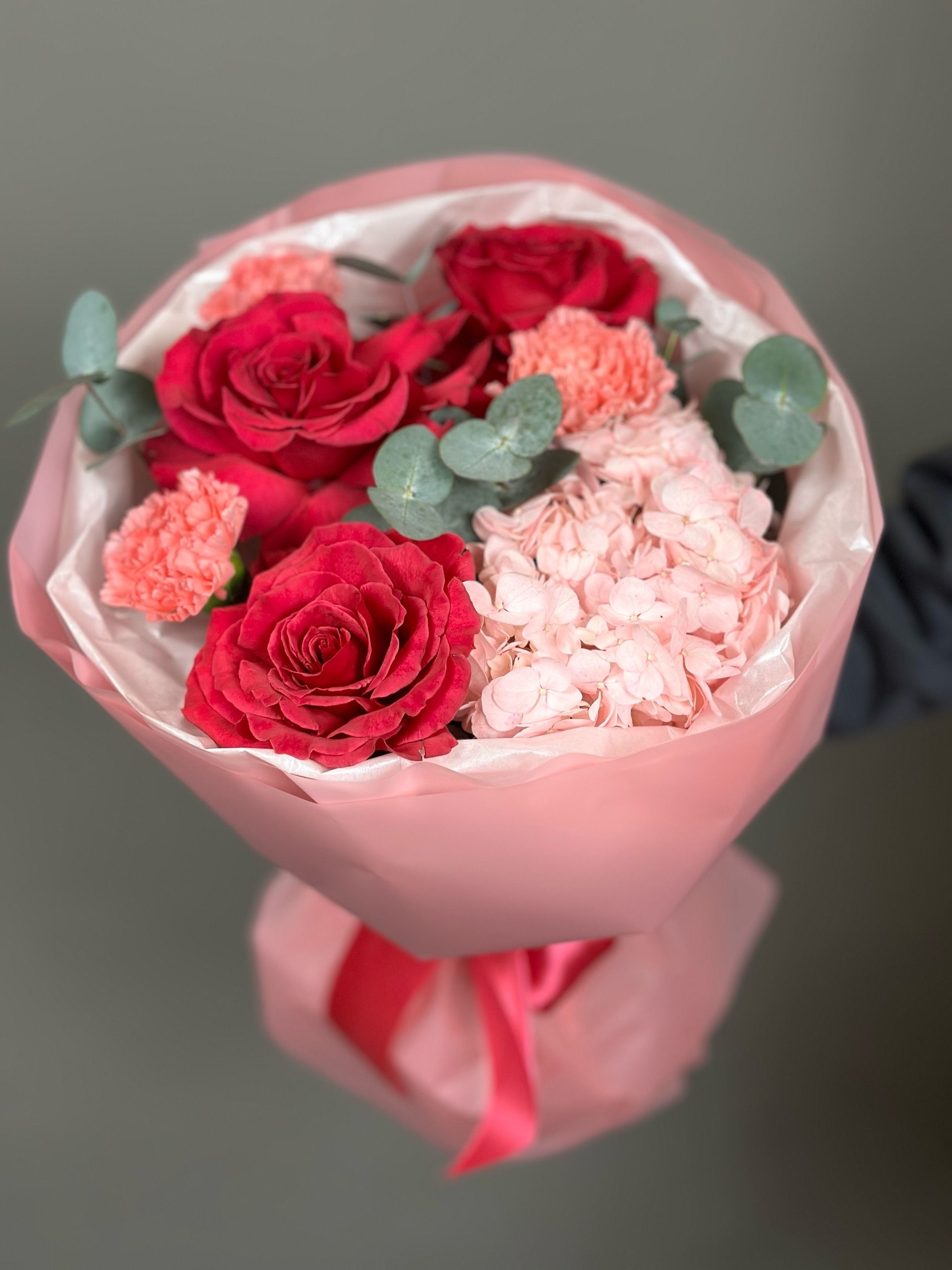 Букет с гортензией "Символ любви"