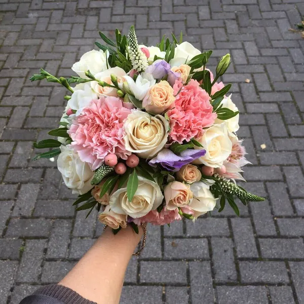 Букет невесты №4 "Розовая коллекция"