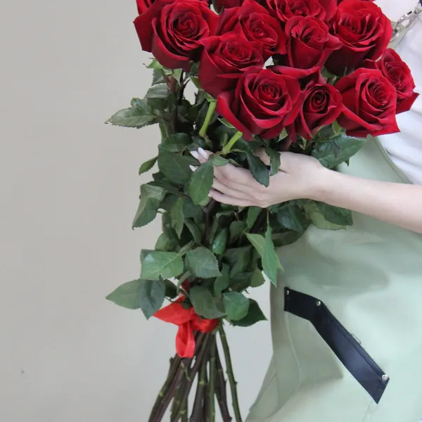 Букет из 15 эквадорских роз 100 см.
