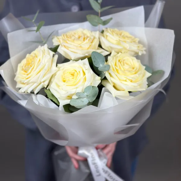 Букет с розами " Нежные чувства"