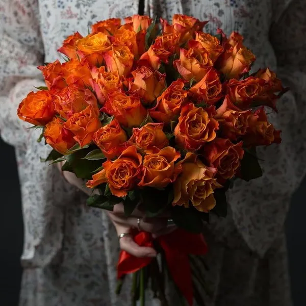 Букет из 35 оранжевых роз 45 см