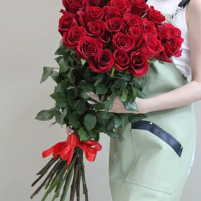 Букет из 25 эквадорских роз 100 см.