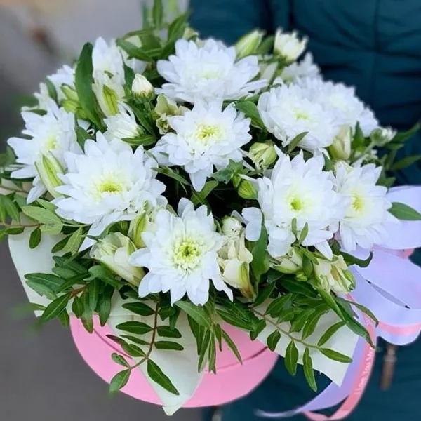 Коробка с цветами "Белый ангел"