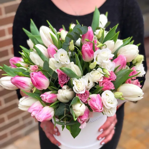 Коробка с цветами "Весеннее настроение"