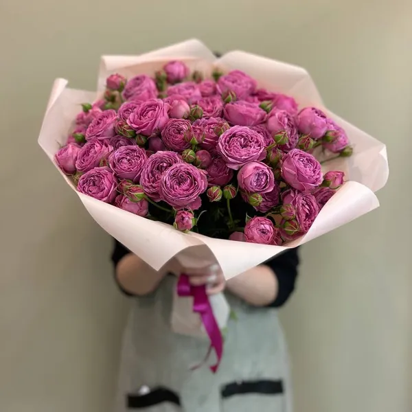 Букет из кустовых пионовидных роз " Мисти баблз" XXL