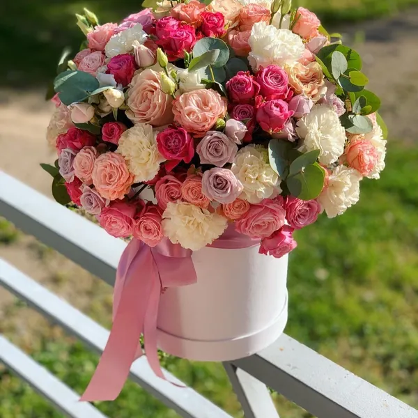 Коробка с цветами "Бэлла"