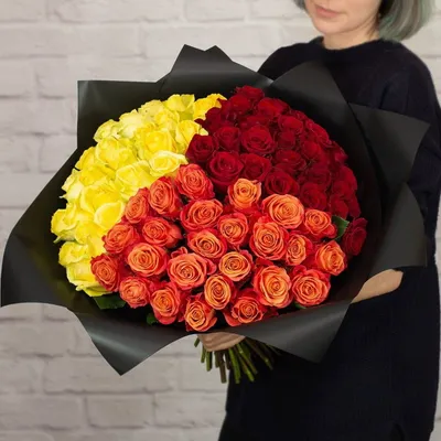 Букет из 75 роз "Трио"